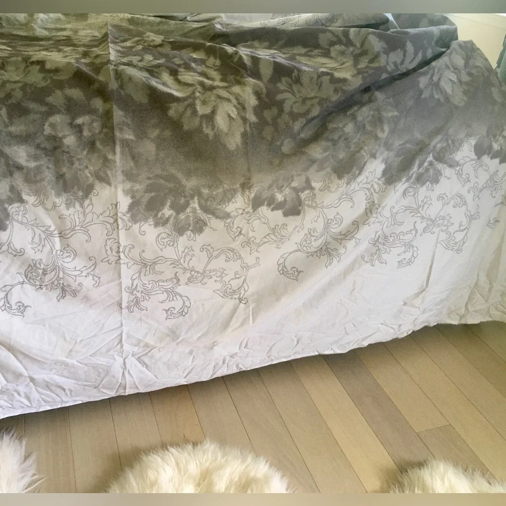 NWOT Tahari Floral Ombre Cotton duvet cover with 2 shams